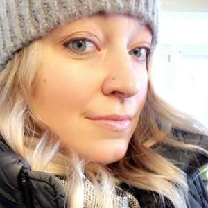 Meet your Posher, Carla